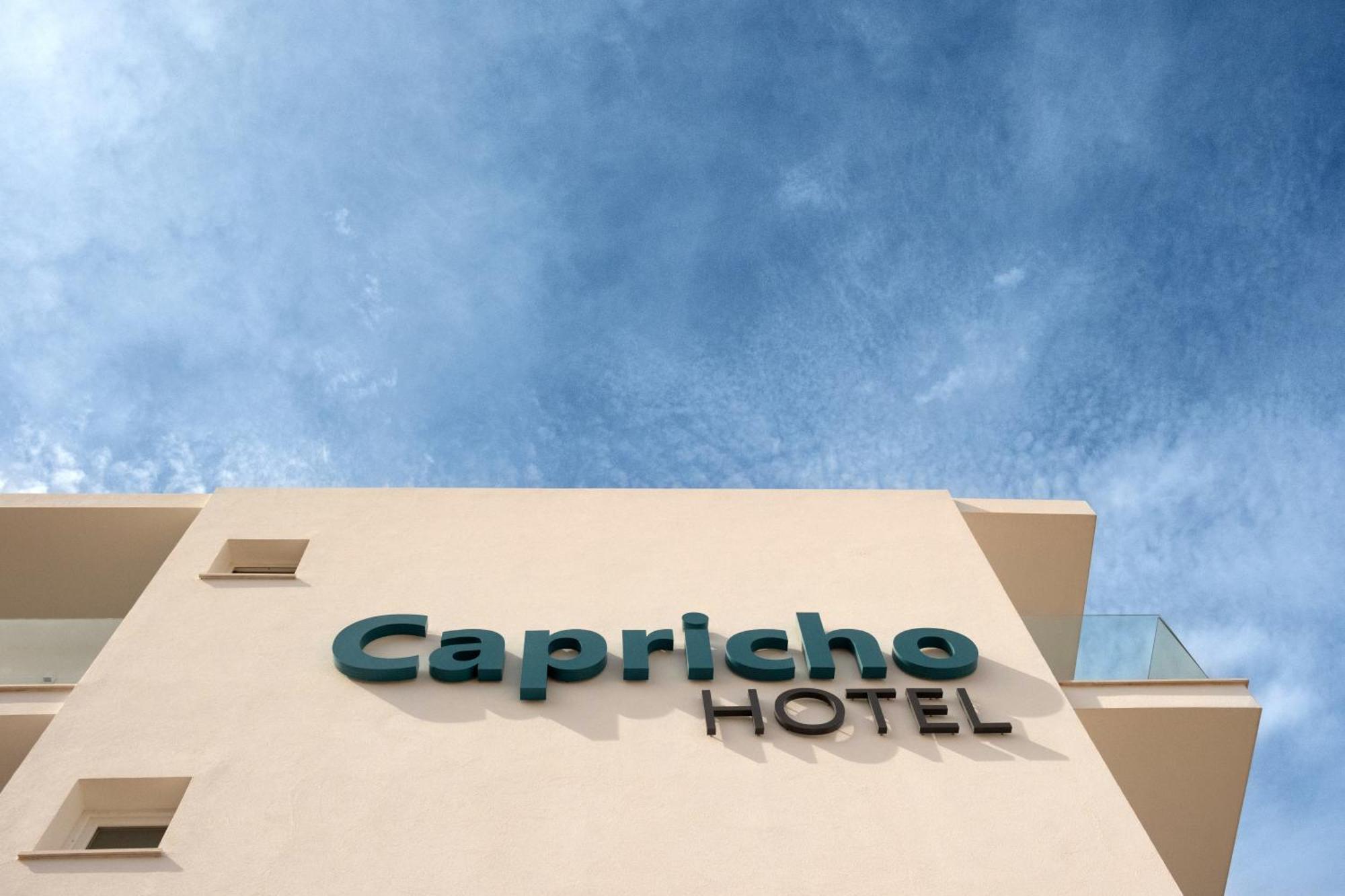 Hotel Capricho Cala Ratjada  Extérieur photo